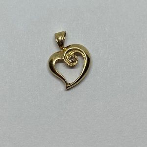 Solid 14k Yellow Gold Heart Pendant W/ Diamond